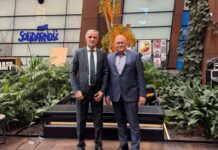 Мулоқоти намояндагони «Гурӯҳи 24» бо собиқ вазири корҳои хориҷии Маҷористон дар шаҳри Гданск